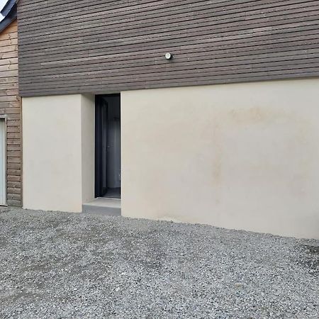 Appartement Proche Circuit Changé エクステリア 写真