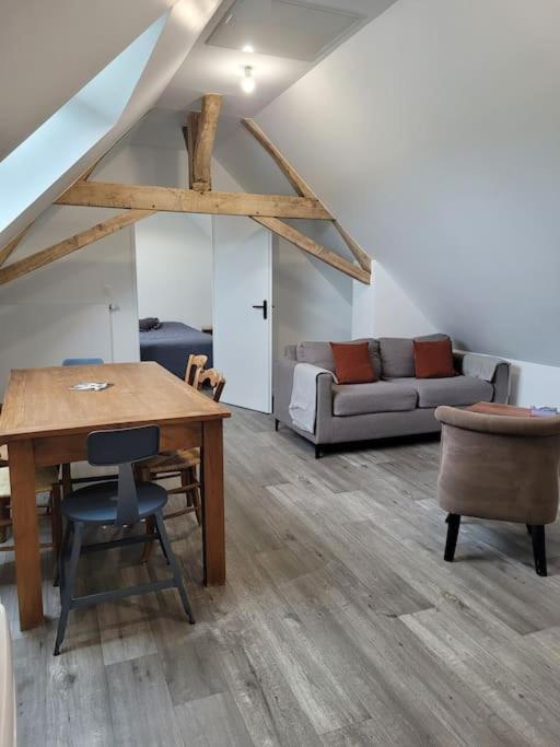 Appartement Proche Circuit Changé エクステリア 写真