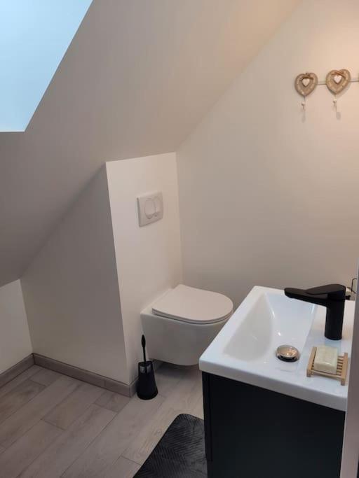 Appartement Proche Circuit Changé エクステリア 写真
