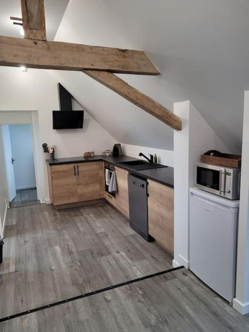 Appartement Proche Circuit Changé エクステリア 写真