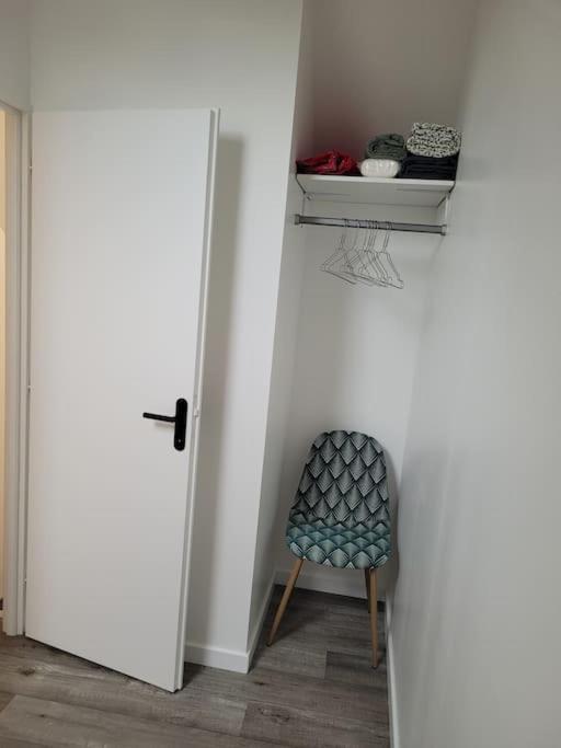 Appartement Proche Circuit Changé エクステリア 写真